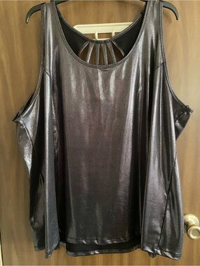 Livi Active Shimmery Tank
